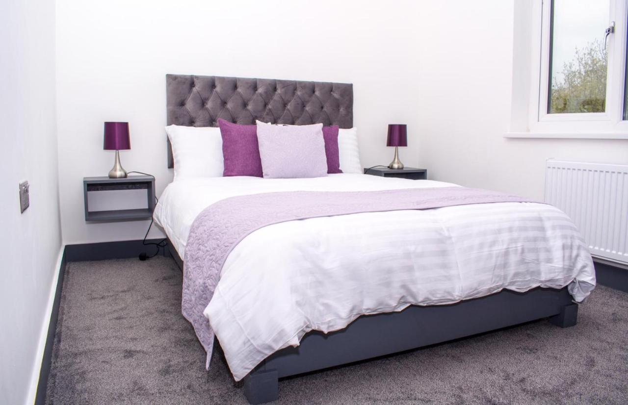 Homestay In Birmingham Sleeps 8 - Free Parking & Wifi Exteriör bild